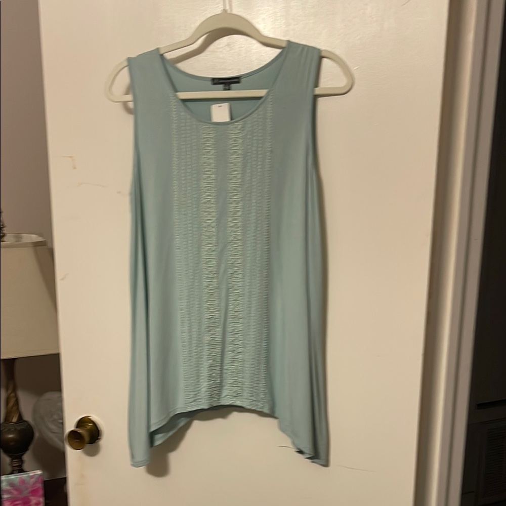 Green Asymmetrical Sleeveless Tank Top